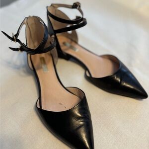 Louise et Cie black leather dress shoes